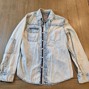 GUESS Light Blue Wash Long Sleeve Demin Shirt Regular Fit  Mens Size M